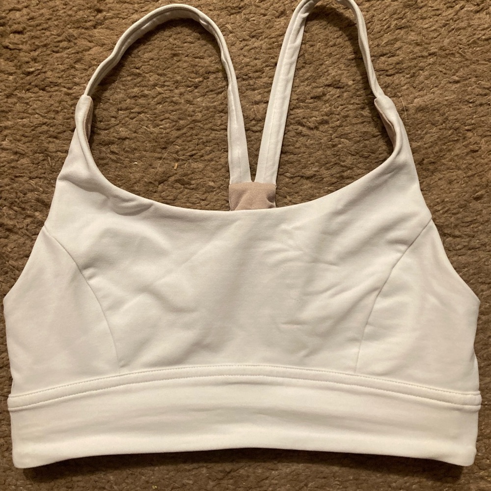 Lululemon sports bra size 2